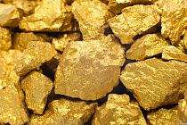 ارزش طلا در معاملات میان بانکی لندن کاهش یافت