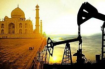 رویترز: هند سطح واردات نفت خود از ایران را حفظ می کند