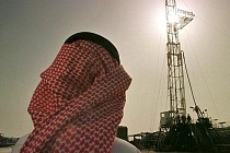 عربستان صادرات نفت را کاهش می دهد