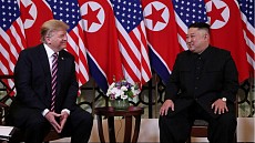 پیشوایان کره شمالی و آمریکا بیانیه هانوی را امضا می کنند