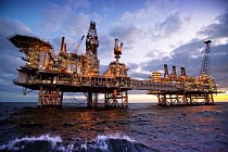 Цены на нефть останутся низкими в течение 2020 года – Moody's