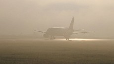 مه گرفتگی، پروازهای فرودگاه مشهد را متوقف کرد