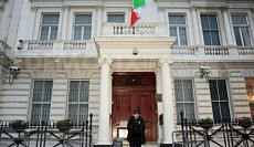 سفارت ایران در لندن ادعاهای علیه بعید‌ی‌نژاد را رد کرد 