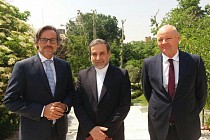 مدیر سیاسی وزارت خارجه آلمان با عراقچی دیدار کرد