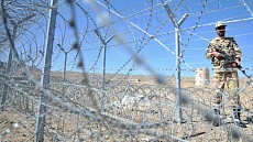 حصارکشی در طول مرز مشترک پاکستان و ایران